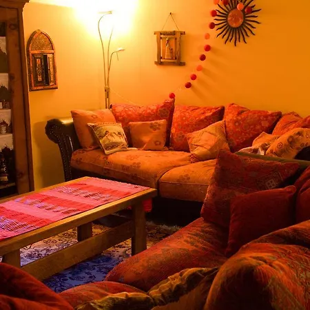 Semesterbostad Emilia *