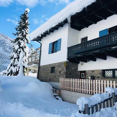 Holiday home Emilia *